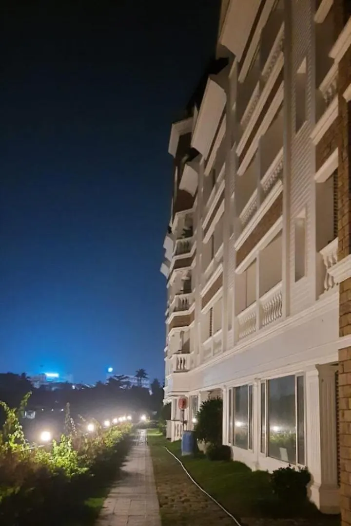 Dew Dreams Periyar Castle Apartment Alwaye India